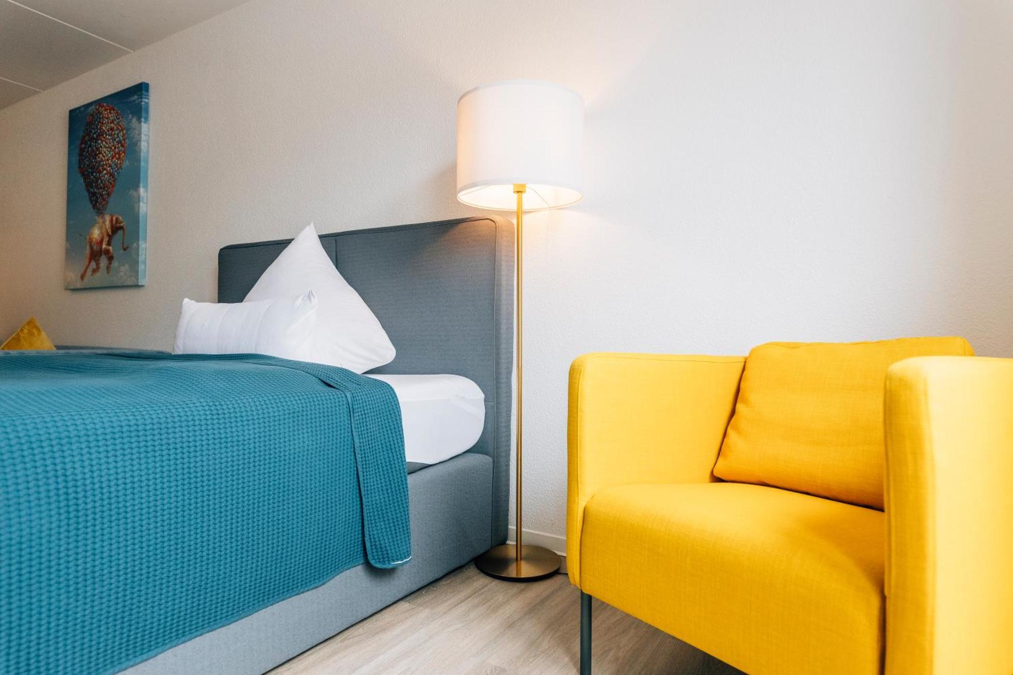 City - Travel & Living - Appartement Bielefeld Buitenkant foto